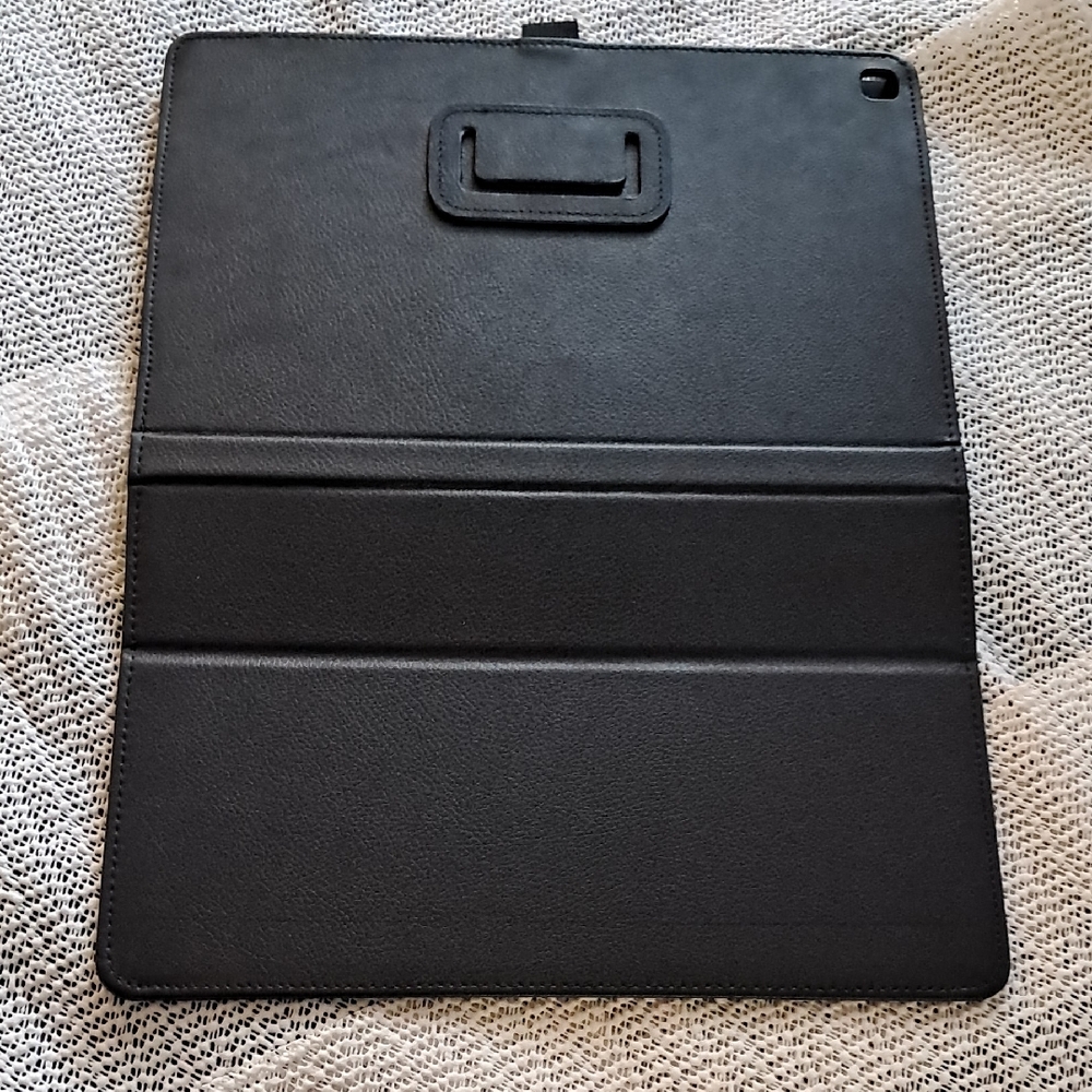 Leathet Tablet Case - Picture 4 of 10